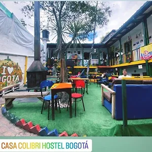 2* Pensión Hostal Gastro Bar Casa Colibrí